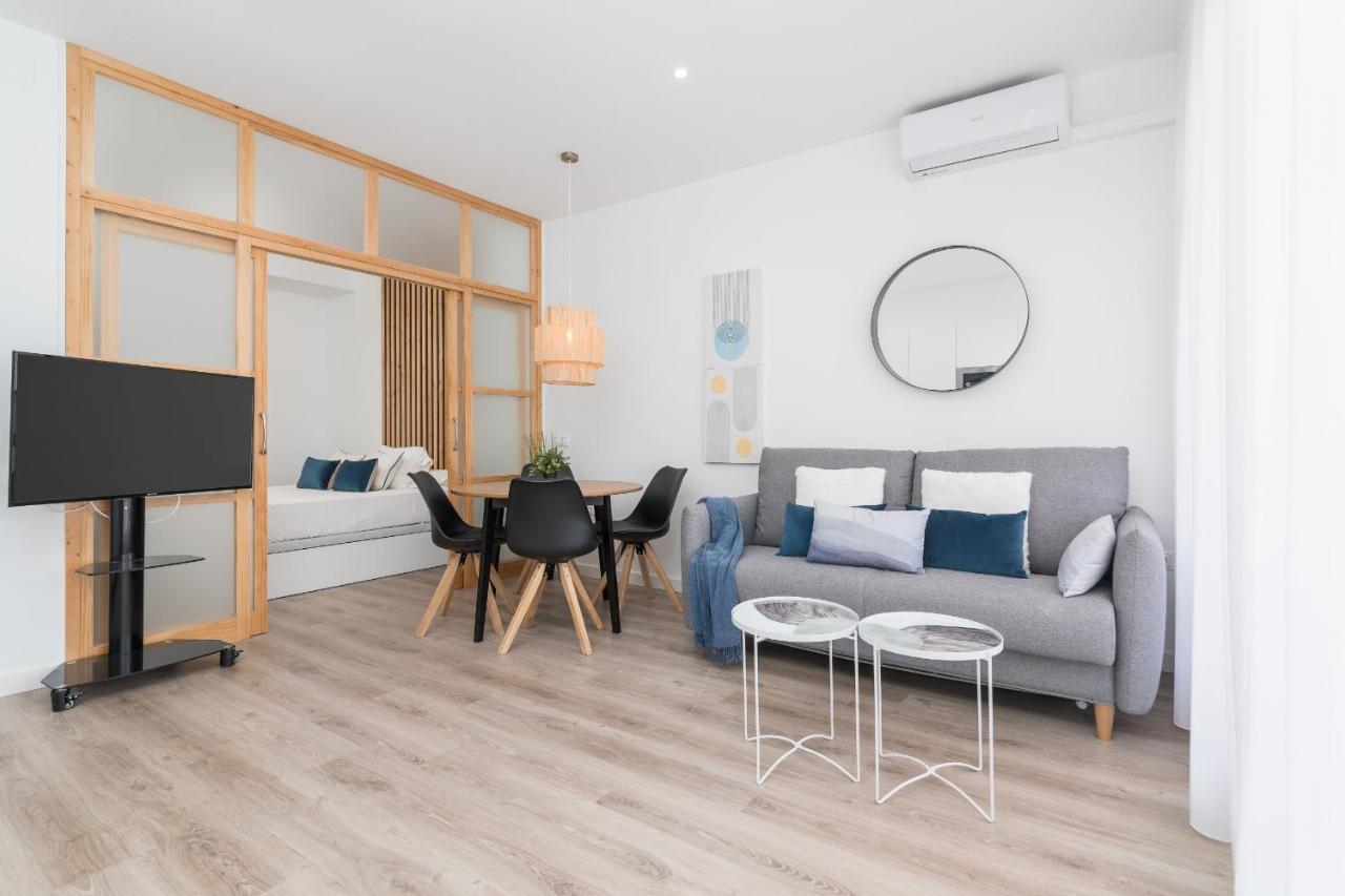 Suite Homes Hesperides Garden Beach Málaga Eksteriør bilde