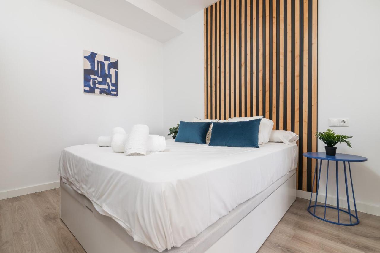 Suite Homes Hesperides Garden Beach Málaga Eksteriør bilde