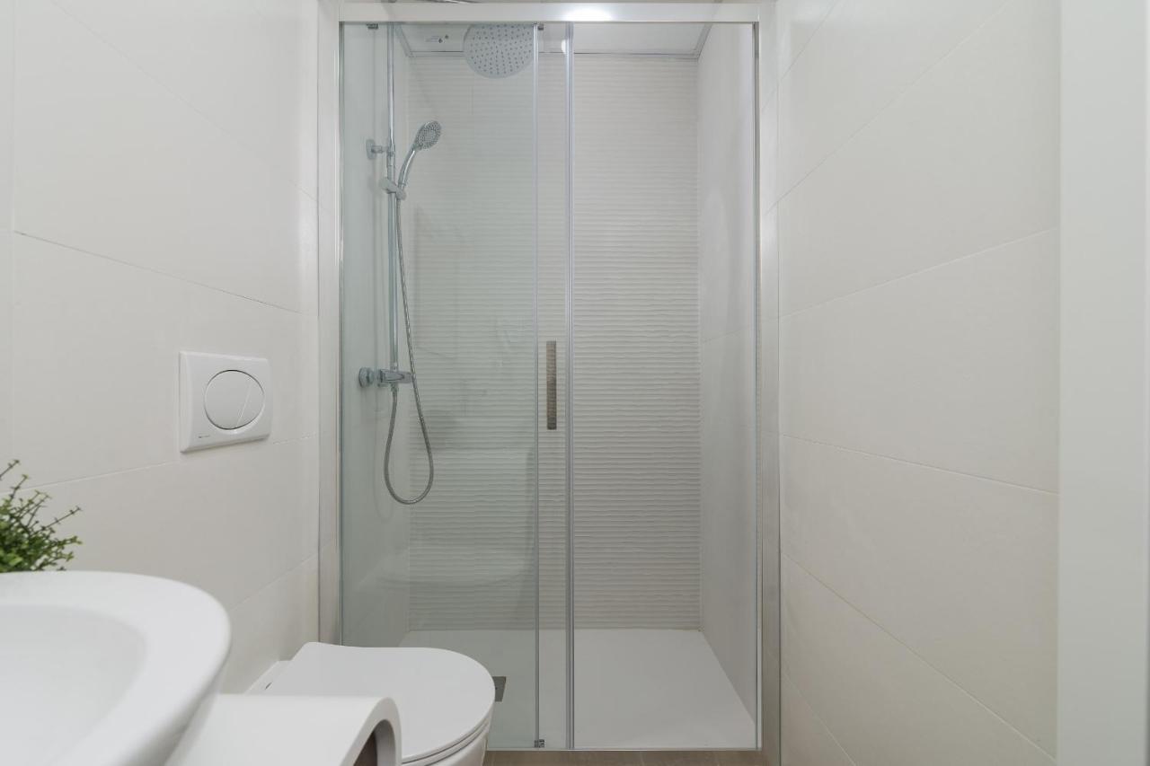 Suite Homes Hesperides Garden Beach Málaga Eksteriør bilde