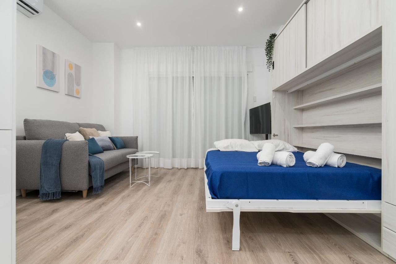 Suite Homes Hesperides Garden Beach Málaga Eksteriør bilde