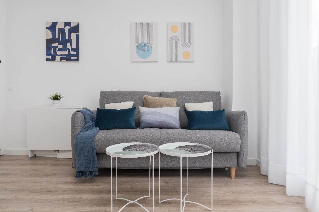 Suite Homes Hesperides Garden Beach Málaga Eksteriør bilde
